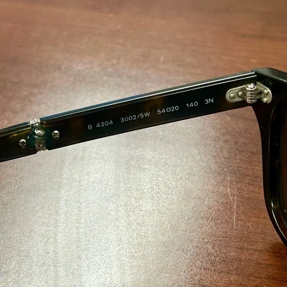 Burberry Tortoise Shell Sunglasses frame - Picture 10 of 11